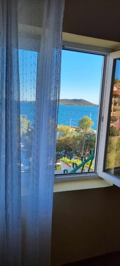 Apartman "Cvita" ドラゲ エクステリア 写真